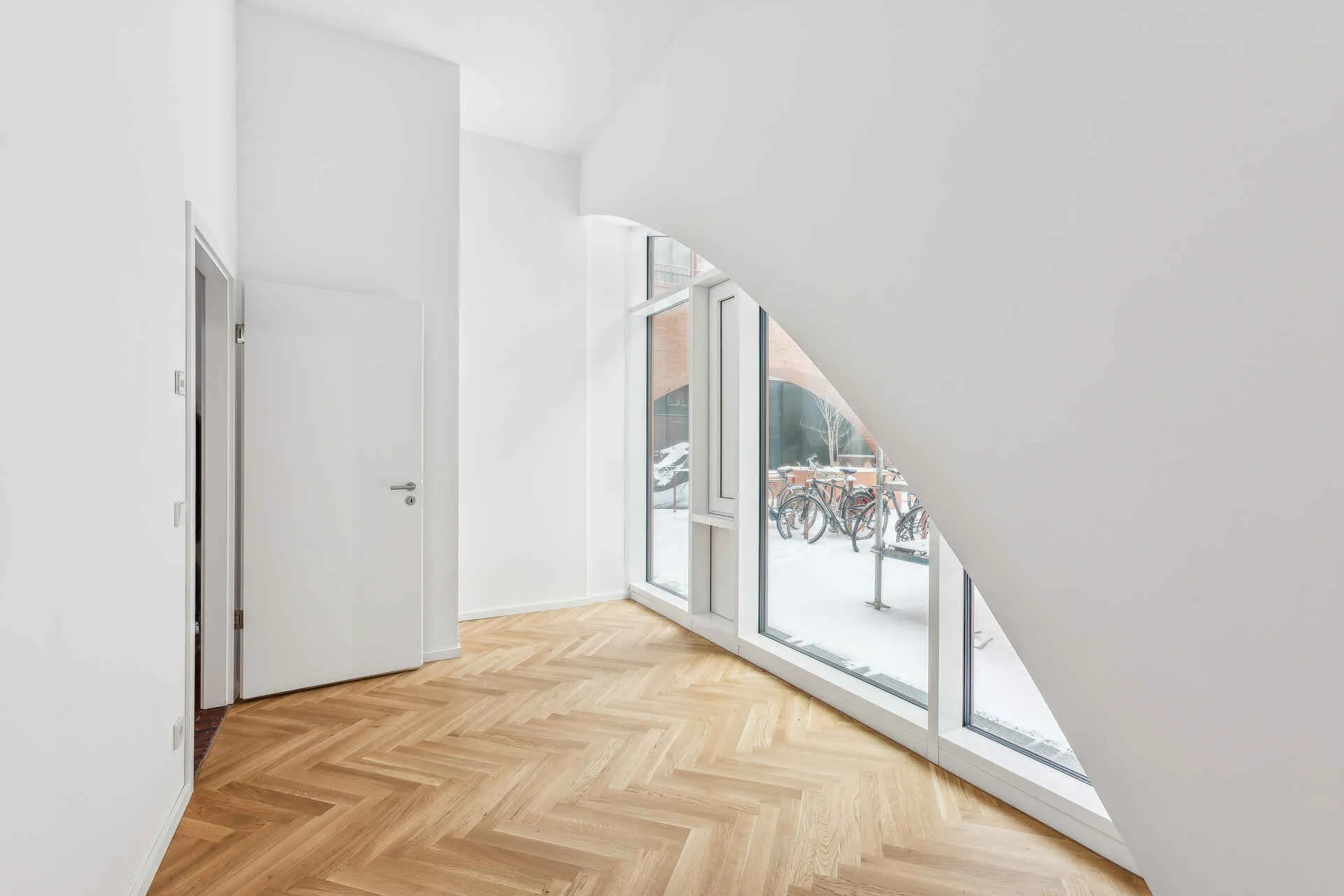 Immobilienangebot - Hamburg - Alle - Exklusive 3-Zimmer-Wohnung mit hochwertiger Ausstattung und Wasserblick zum Fleet - Ohne Stellplatz