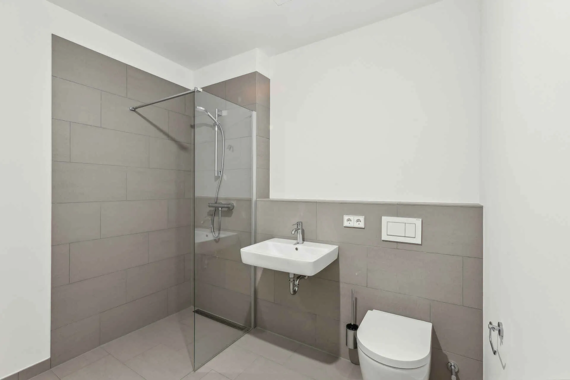 Immobilienangebot - Hamburg - Alle - Exklusive 3-Zimmer-Wohnung mit hochwertiger Ausstattung und Wasserblick zum Fleet - Ohne Stellplatz