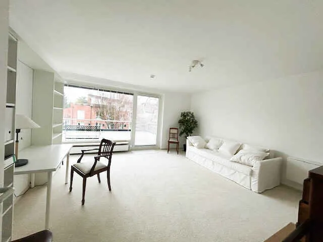 Immobilienangebot - Hamburg Marienthal - Alle - Kapitalanleger aufgepasst ! Zwei gepflegte Wohnungen, 1 und 3 Zimmer, im Paket in Hamburg-Marienthal