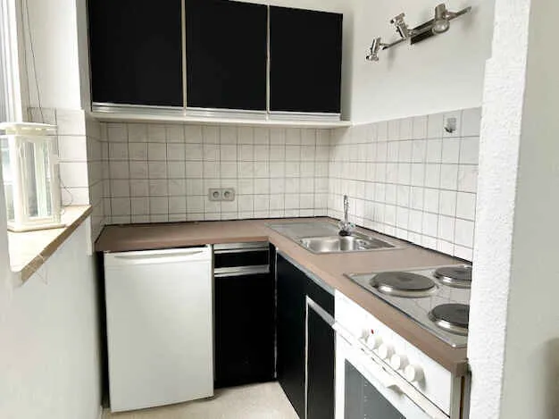 Immobilienangebot - Hamburg Marienthal - Alle - Kapitalanleger aufgepasst ! Zwei gepflegte Wohnungen, 1 und 3 Zimmer, im Paket in Hamburg-Marienthal