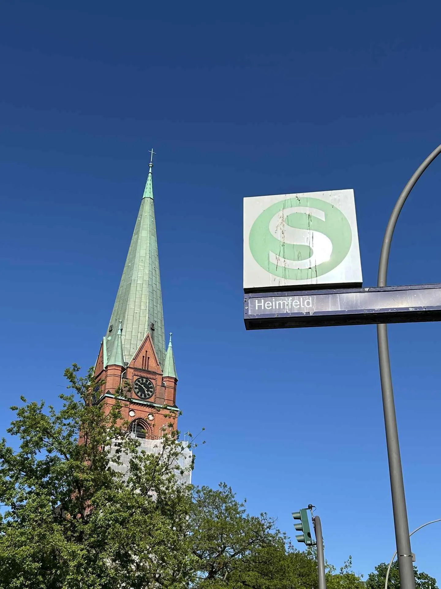 Immobilienangebot - Hamburg / Heimfeld - Alle - Gepflegtes Mehrfamilienhaus mit 8 Wohneinheiten