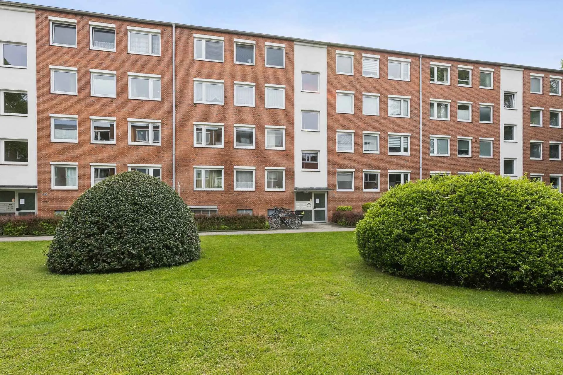 Immobilienangebot - Hamburg - Alle - Attraktive 4-Zimmer-Wohnung in beliebter Lage von Ottensen – Südbalkon & eigener Stellplatz