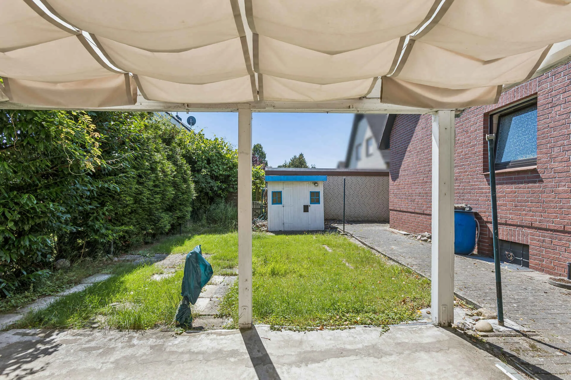 Immobilienangebot - Hamburg - Alle - Familienglück - Einfamilienhaus mit Einliegerwohnung in ruhiger Wohnlage von Hamburg-Neugraben