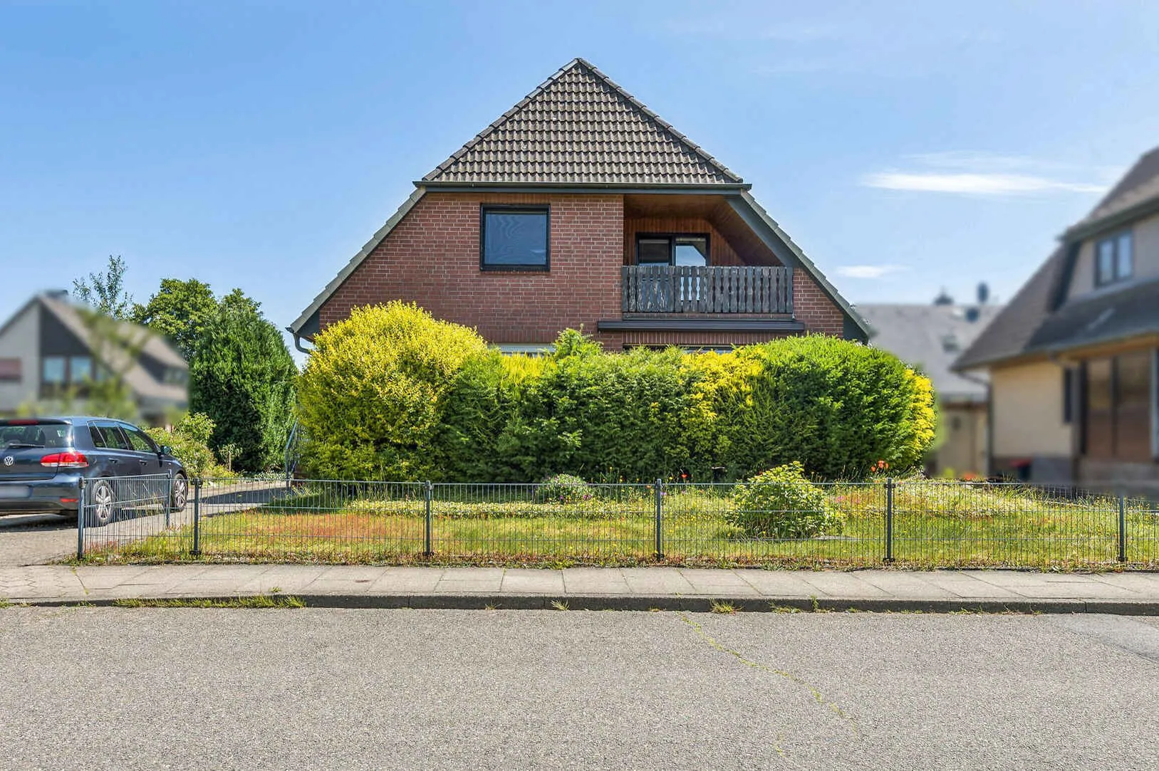 Immobilienangebot - Hamburg - Alle - Familienglück - Einfamilienhaus mit Einliegerwohnung in ruhiger Wohnlage von Hamburg-Neugraben