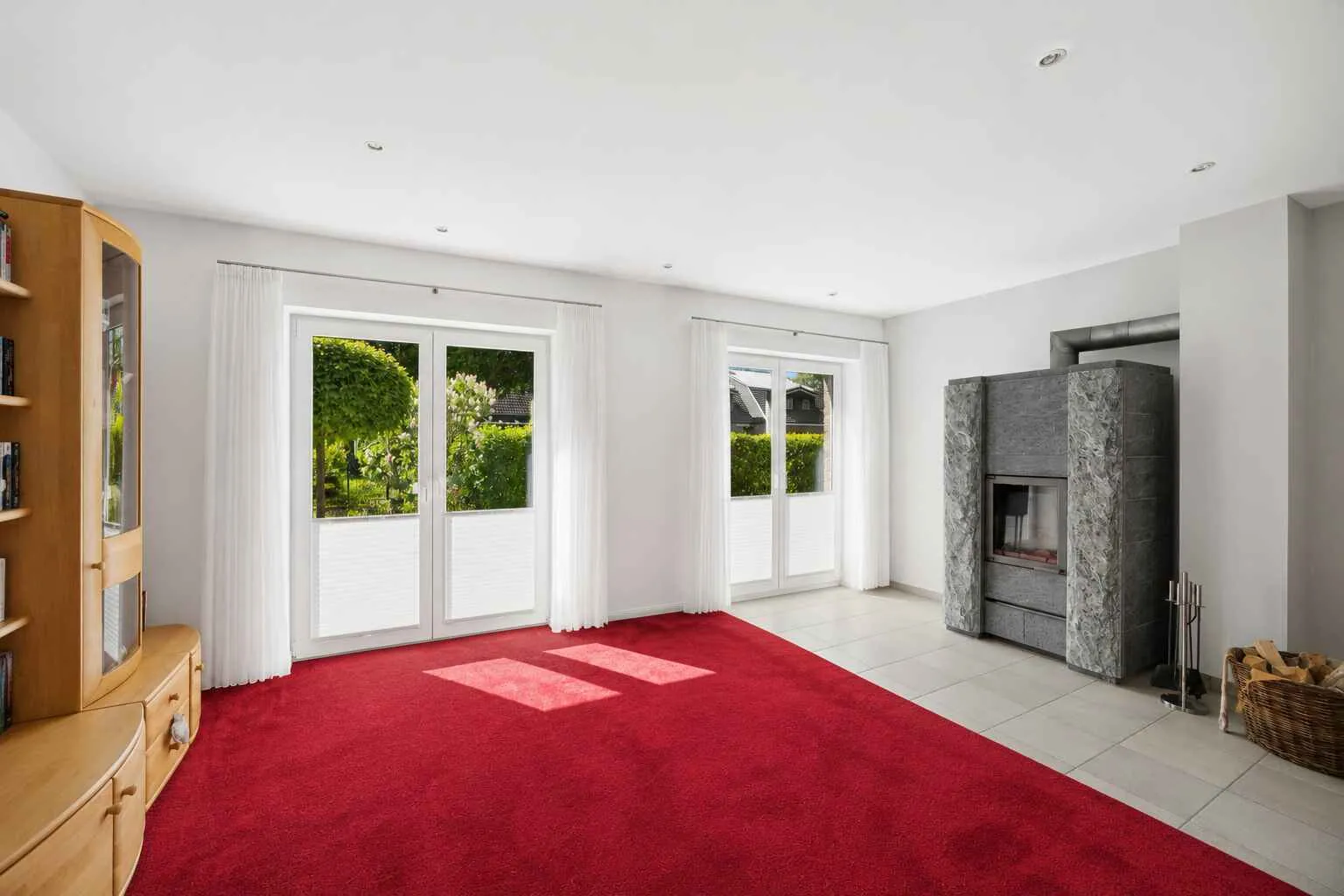 Immobilienangebot - Hamburg / Sasel - Alle - Familie Willkommen- gepflegtes Einfamilienhaus mit Top- Energieeffizienz im Herzen von HH - Sasel