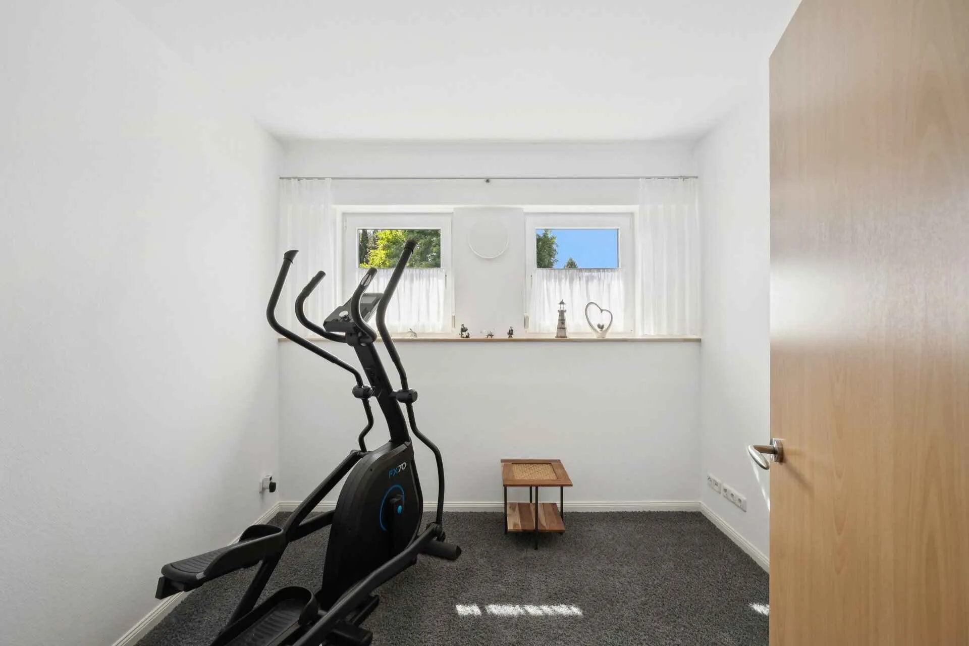 Immobilienangebot - Hamburg / Sasel - Alle - Familie Willkommen- gepflegtes Einfamilienhaus mit Top- Energieeffizienz im Herzen von HH - Sasel