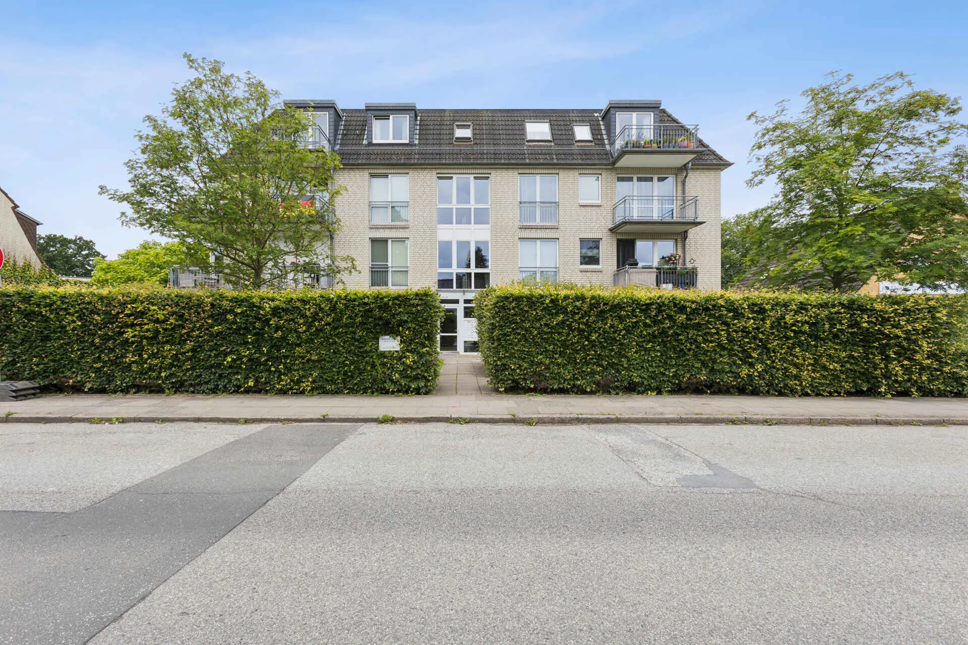 Immobilienangebot - Hamburg / Lurup - Alle - Helle 2 Zimmer Wohnung mit Terrasse – sofort frei in Hamburg Lurup!
