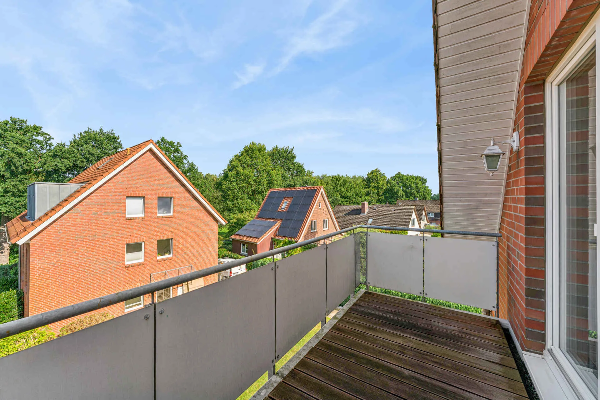 Immobilienangebot - Hamburg - Alle - Maisonette mit Mehrwert: Flexibler Schnitt (2–3 Zi.), ausgebauter Dachboden & 2 Balkone!