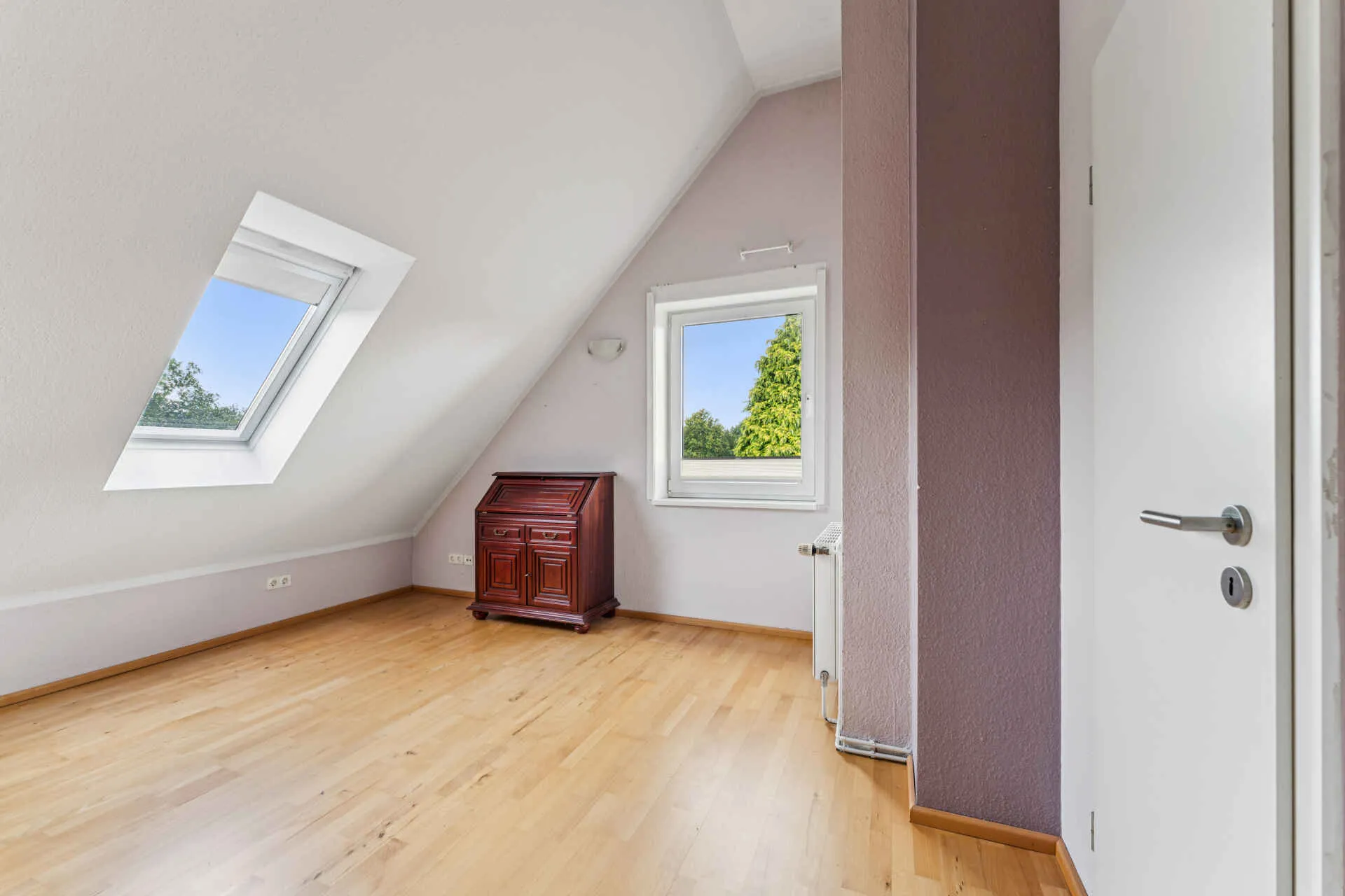 Immobilienangebot - Hamburg - Alle - Maisonette mit Mehrwert: Flexibler Schnitt (2–3 Zi.), ausgebauter Dachboden & 2 Balkone!