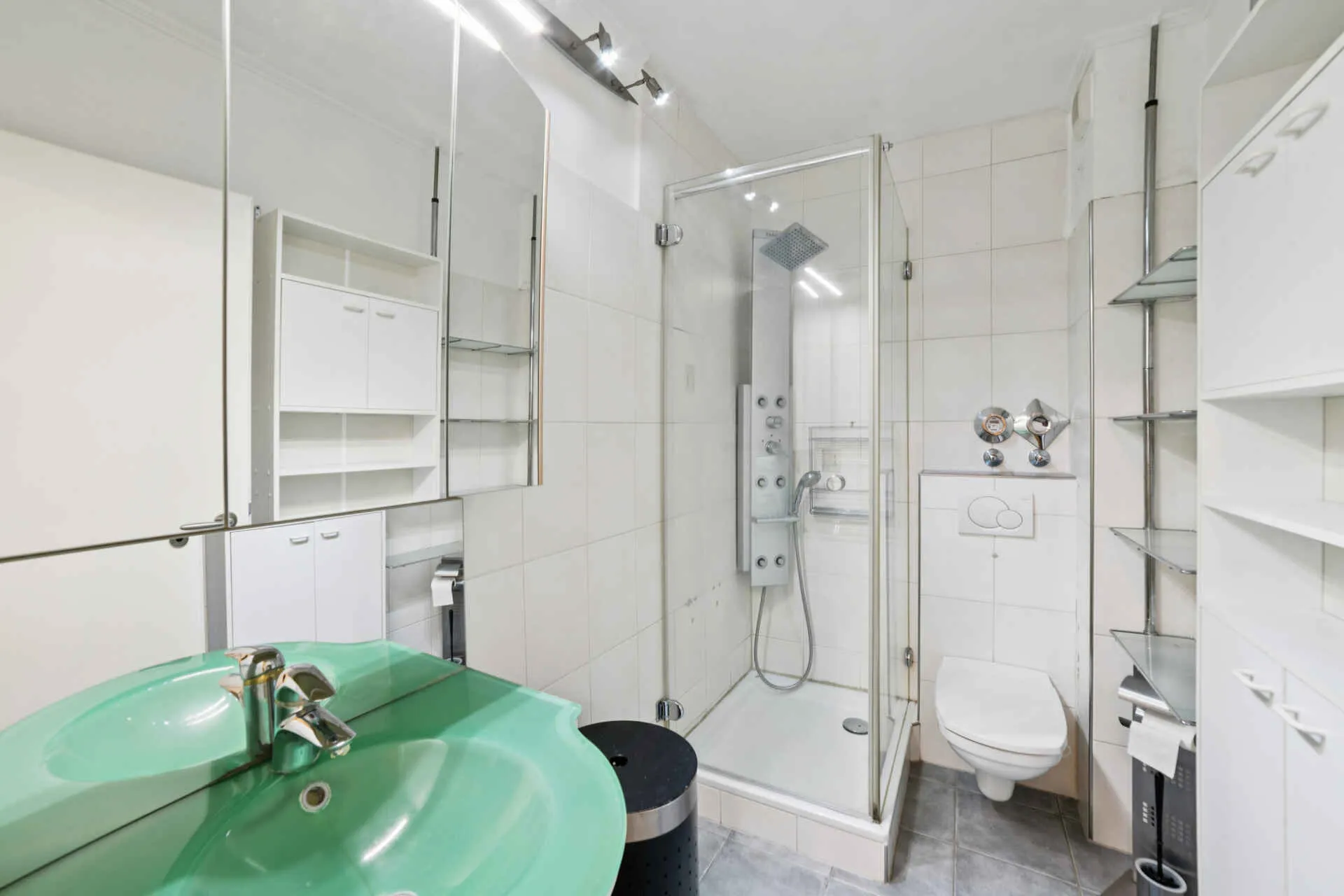 Immobilienangebot - Wedel - Alle - Erbbaurecht!  Einziehen und wohlfühlen
3-Zimmer-Wohnung in zentraler Lage von Wedel