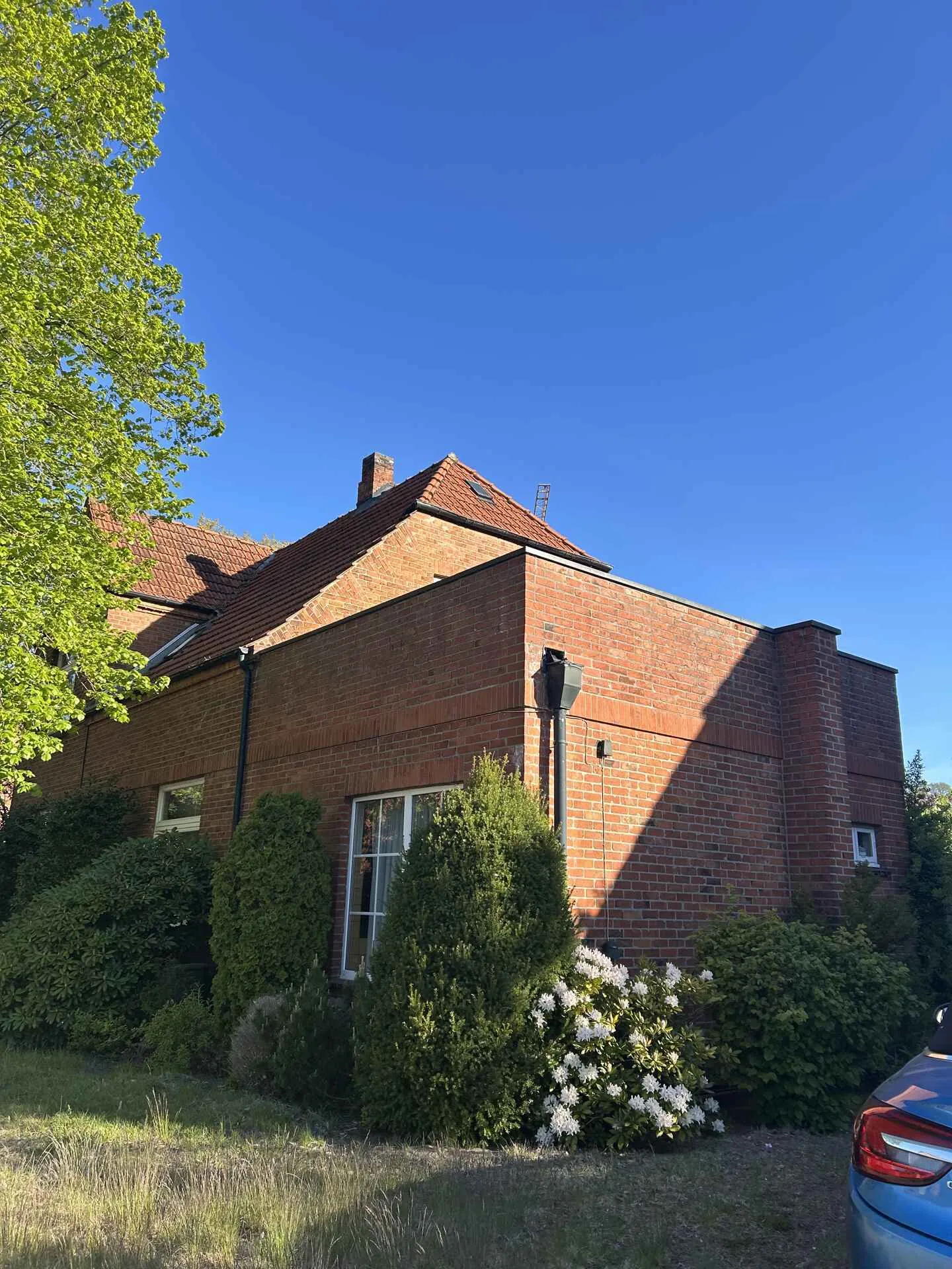 Immobilienangebot - Geesthacht - Alle - Handwerker aufgepasst! Einfamilienhaus mit Potential und weitläufigem Grundstück in Geesthacht
