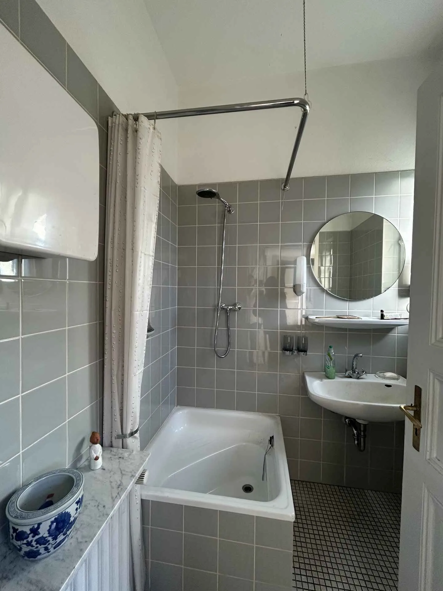 Immobilienangebot - Geesthacht - Alle - Handwerker aufgepasst! Einfamilienhaus mit Potential und weitläufigem Grundstück in Geesthacht