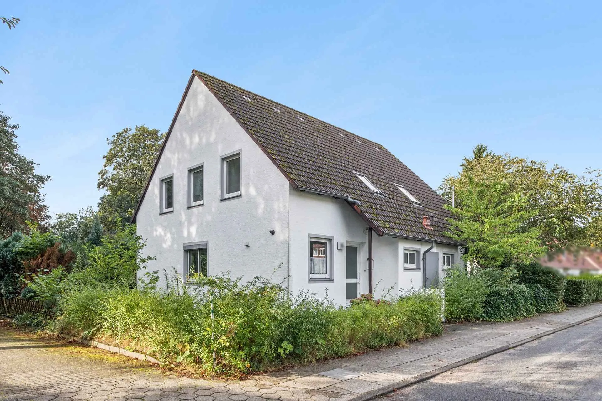 Immobilienangebot - Hamburg - Alle - Ihr neues Wohnglück mit Erbpachtgrundstück – Doppelhaushälfte mit Garten und Potenzial in Langenhorn