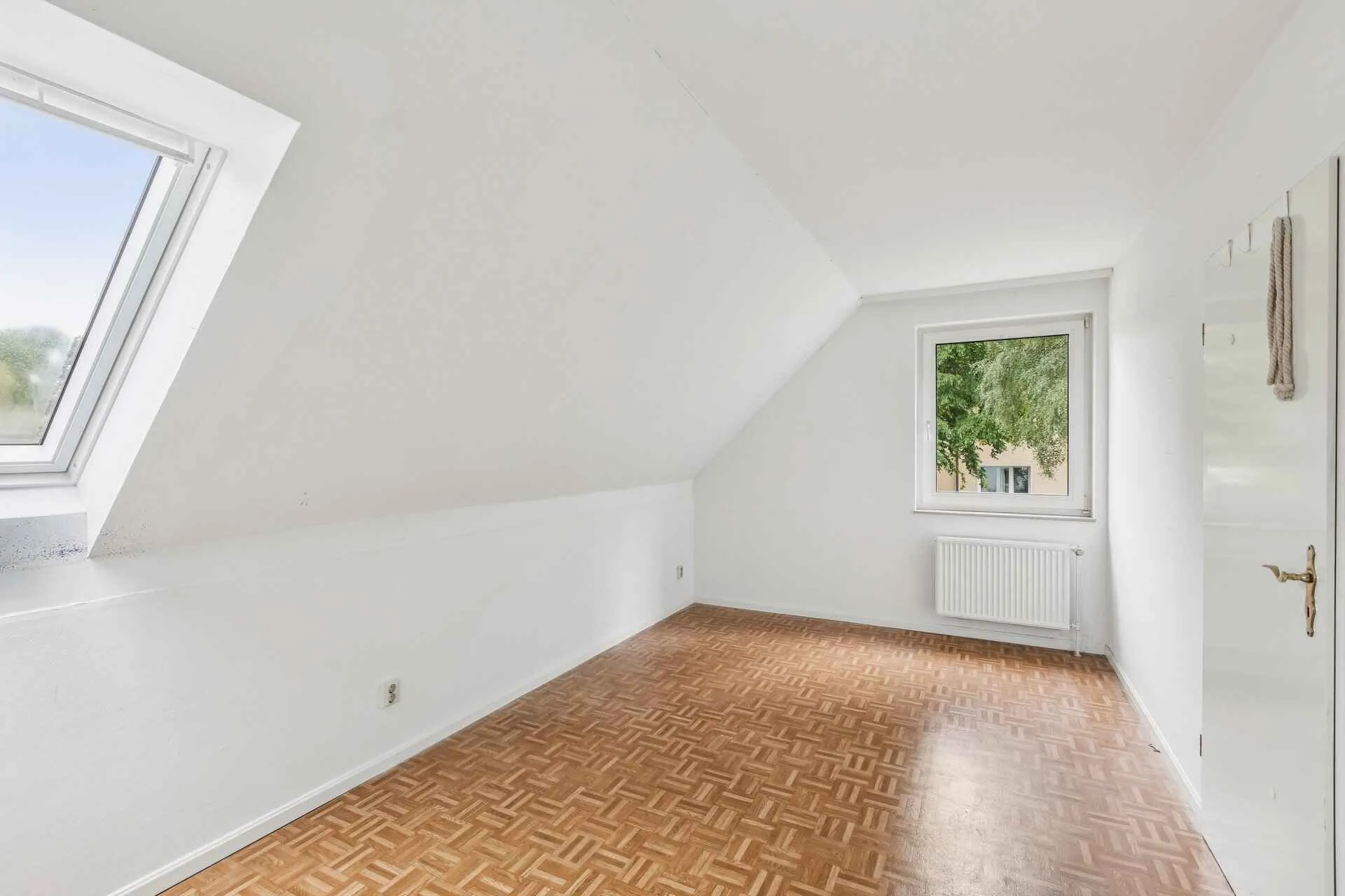 Immobilienangebot - Hamburg - Alle - Ihr neues Wohnglück mit Erbpachtgrundstück – Doppelhaushälfte mit Garten und Potenzial in Langenhorn