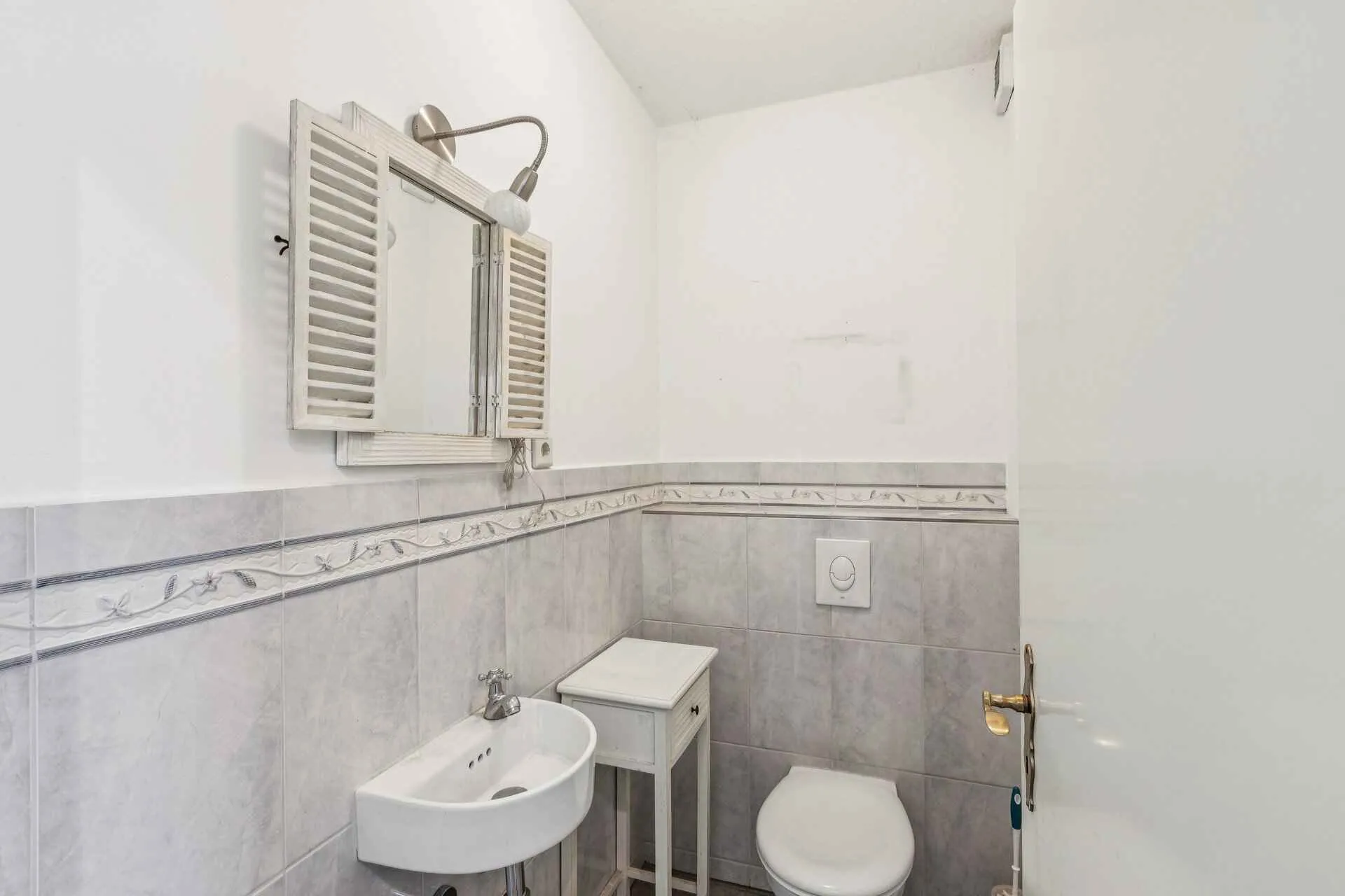 Immobilienangebot - Hamburg - Alle - Ihr neues Wohnglück mit Erbpachtgrundstück – Doppelhaushälfte mit Garten und Potenzial in Langenhorn